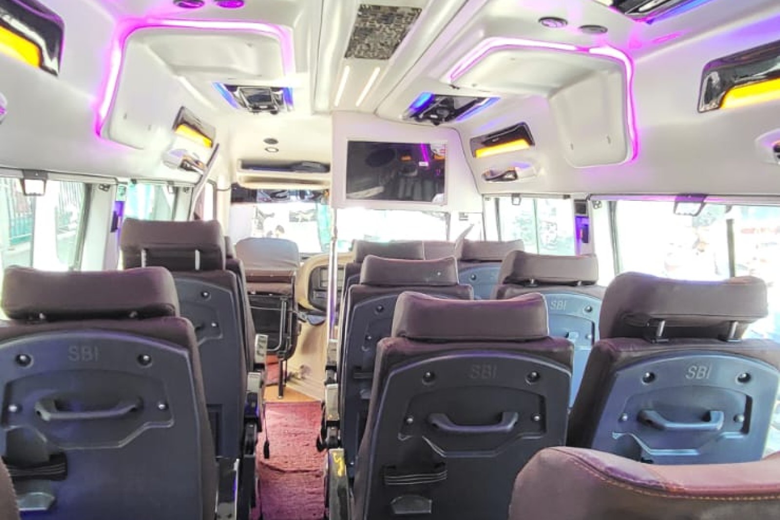 16 Seater Tempo Traveller