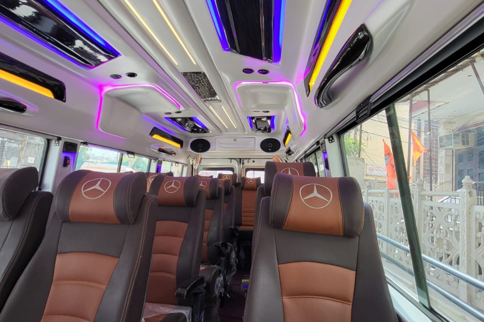 16 Seater Tempo Traveller