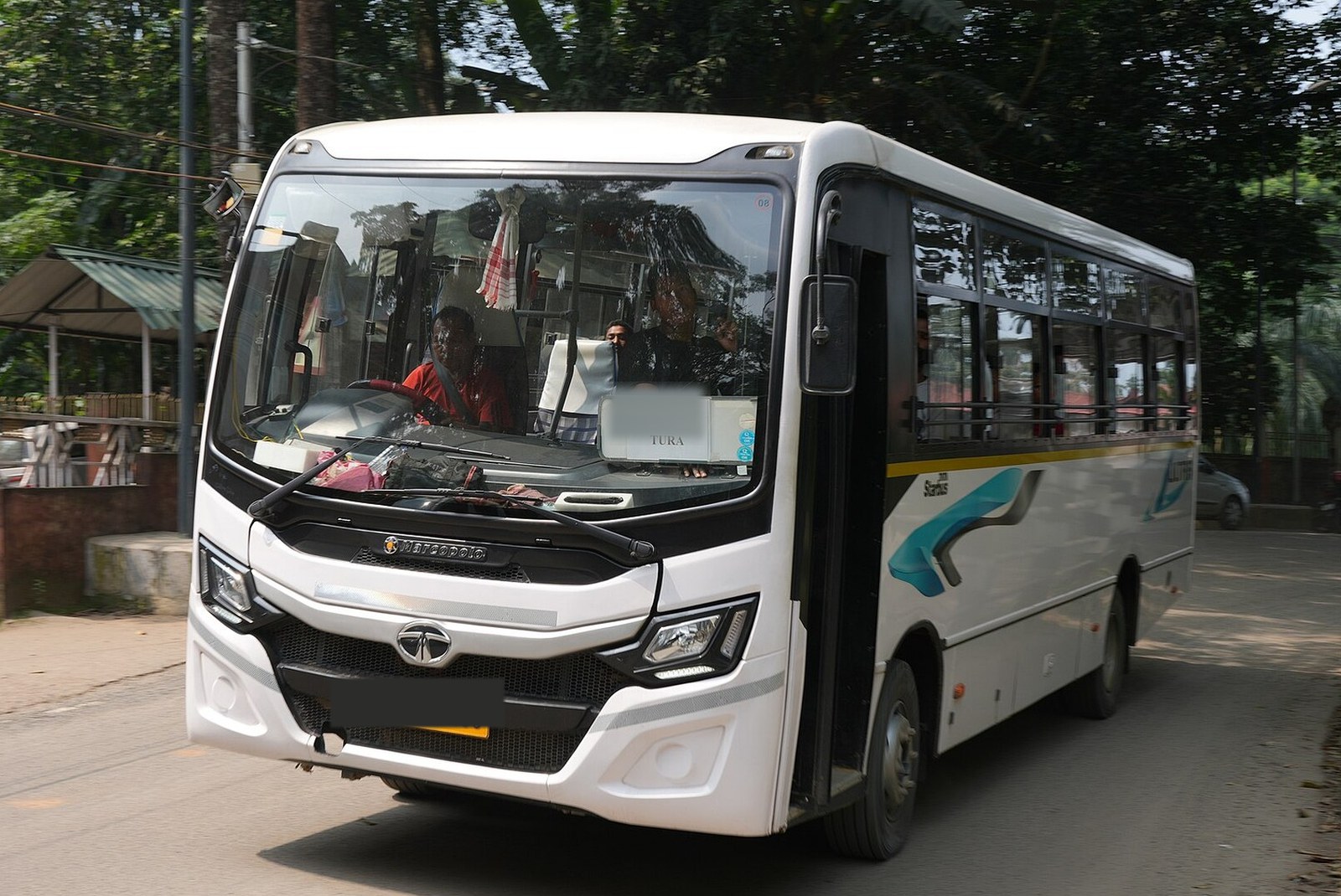 35 Seater Bus
